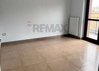 Stanza vuota - Quadrilocale VIA ROSSINI
 
1, Beinasco - foto 9