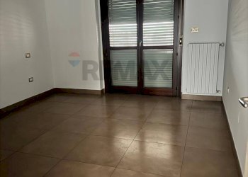 Stanza vuota - Quadrilocale VIA ROSSINI
 
1, Beinasco - foto 10