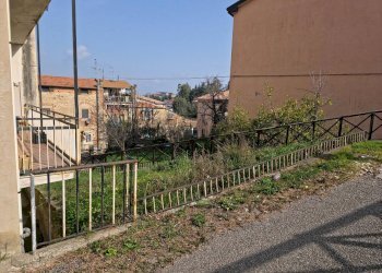 Giardino - Appartamento Via Giacomo Matteotti
 
14, San Marco Argentano - foto 10