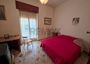 Camera / camera da letto - Appartamento Via Giacomo Matteotti
 
14, San Marco Argentano - foto 66