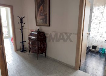 Hall / corridoio - Three-room apartment Via Antonio Cecchi
 
59, Torino - photo 15