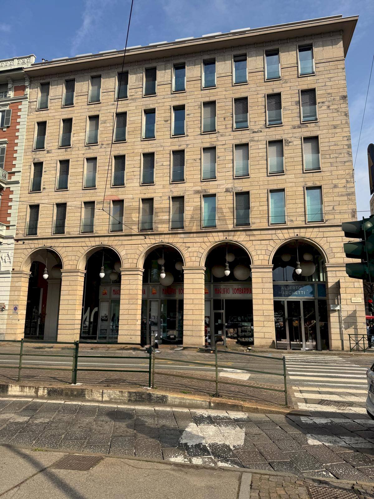 Edificio all\'aperto - Bilocale Via Cernaia
 
18, Torino - foto 1