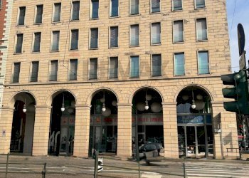 Edificio all\'aperto - Bilocale Via Cernaia
 
18, Torino - foto 13