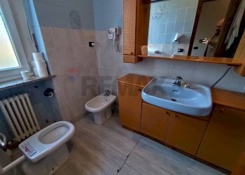 Bagno - Trilocale Corso Giulio Cesare
 
136, Torino - foto 15