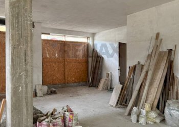 Parcheggio - Locale Commerciale Via Volta, Bulciago - foto 23