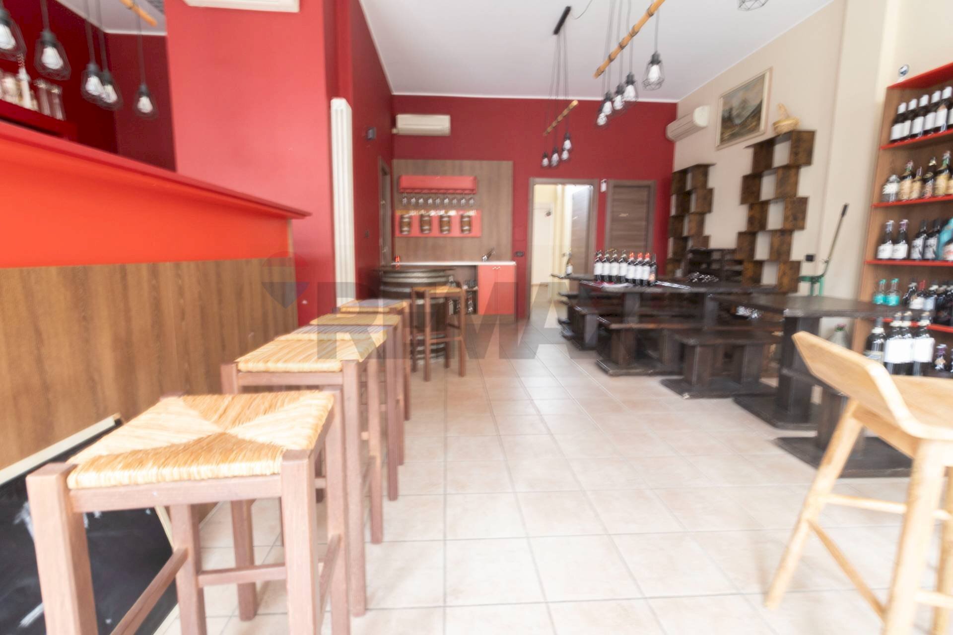 Sala da pranzo - Commercial Activity via Corsica
35, Dolzago - photo 2