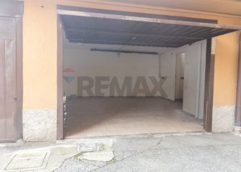 Parcheggio - Commercial Activity via Corsica
 
35, Dolzago - photo 13