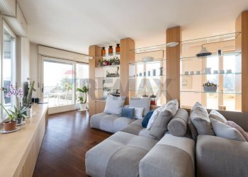 Soggiorno - Quadrilocale Via Cavour
 
14/C, Casatenovo - foto 2