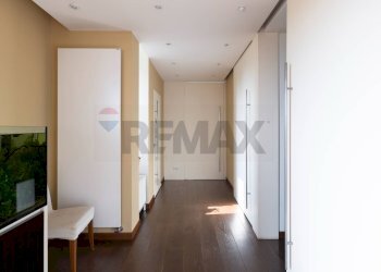 Hall / corridoio - Quadrilocale Via Cavour
 
14/C, Casatenovo - foto 14