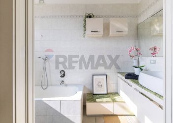 Bagno - Quadrilocale Via Cavour
 
14/C, Casatenovo - foto 16