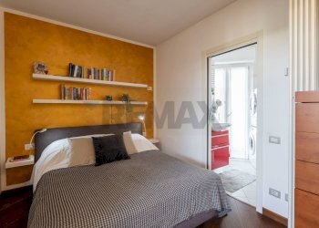 Camera / camera da letto - Quadrilocale Via Cavour
 
14/C, Casatenovo - foto 20