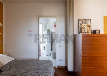 Camera / camera da letto - Quadrilocale Via Cavour
 
14/C, Casatenovo - foto 21