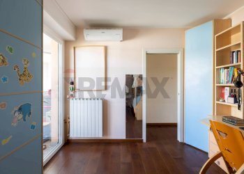 Camera / camera da letto - Quadrilocale Via Cavour
 
14/C, Casatenovo - foto 28