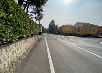 Edificio all\'aperto - Villa Robbiate - photo 14