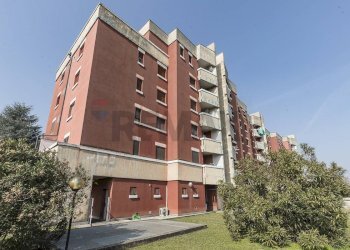 Edificio all\'aperto - Trilocale Giovanni Pacini
 
81, Seregno - foto 30