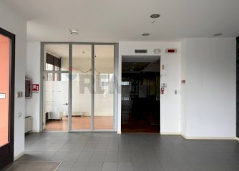 Stanza vuota - Office Via Don Lorenzo Milani
 
28, Casatenovo - photo 3