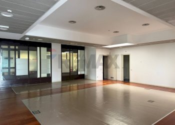 Stanza vuota - Office Via Don Lorenzo Milani
 
28, Casatenovo - photo 4