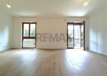 Stanza vuota - Three-room apartment viale Campania
 
56, Monza - photo 3