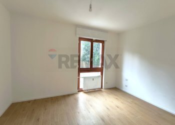 Stanza vuota - Three-room apartment viale Campania
 
56, Monza - photo 23