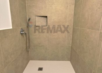 Bagno - Three-room apartment viale Campania
 
56, Monza - photo 24