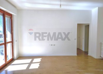 Stanza vuota - Trilocale viale Campania
 
56, Monza - foto 13