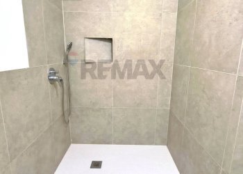 Bagno - Trilocale viale Campania
 
56, Monza - foto 24