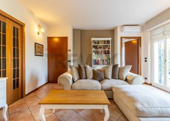 Soggiorno - Trilocale via Leone XXIII
 
3, Casatenovo - foto 12