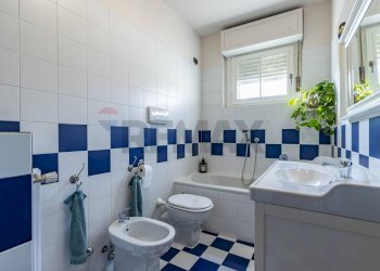 Bagno - Trilocale via Leone XXIII
 
3, Casatenovo - foto 23