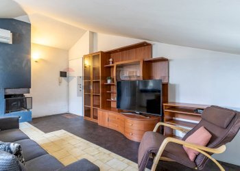 Soggiorno - Attico via leone XIII
 
1, Casatenovo - foto 1