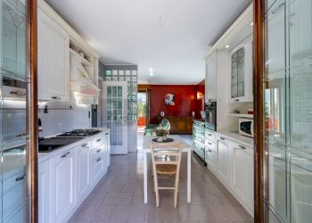 Cucina - Villa via Giuseppe Verdi
 
10, Arcore - foto 5