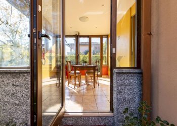 Ricezione / Lobby - Villa via Giuseppe Verdi
 
10, Arcore - foto 13