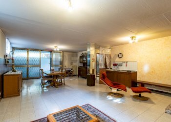 Sala da pranzo - Villa via Giuseppe Verdi
 
10, Arcore - foto 45