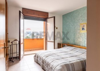 Camera / camera da letto - Four-room apartment Via Della Libertà
 
3, Airuno - photo 14