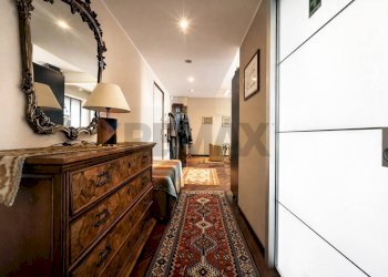 Hall / corridoio - Bilocale Monza - foto 7