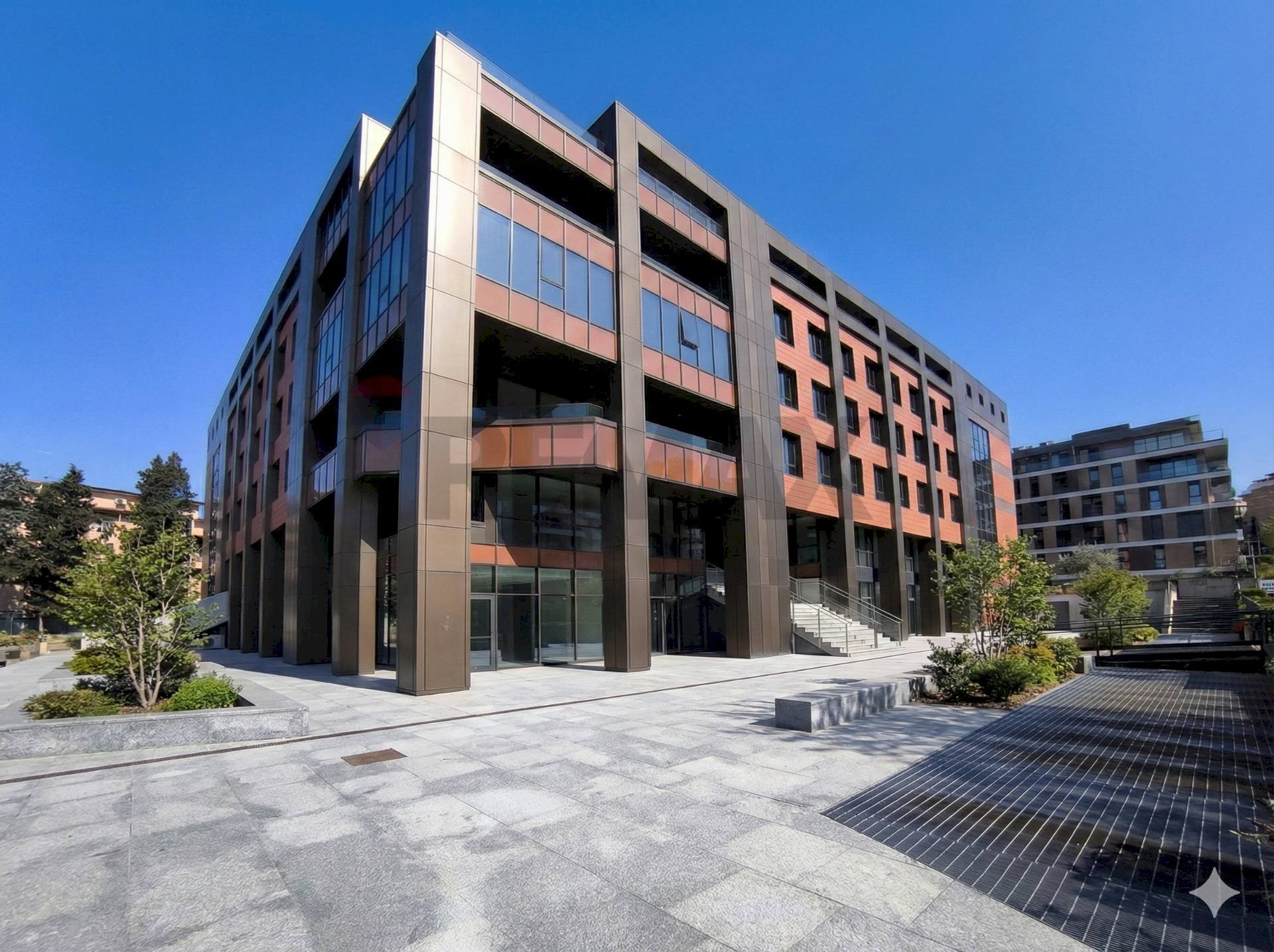 Edificio all\'aperto - Commercial Premises Perugia - photo 1