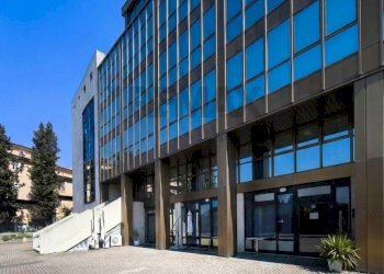 Edificio all\'aperto - Commercial Premises Perugia - photo 10