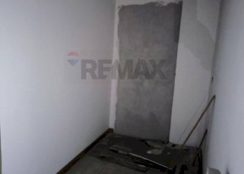 Stanza vuota - Locale Commerciale Perugia - foto 4