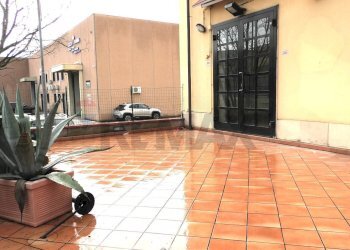 Terrazza - Commercial Premises San Quirico
 
203/205, Campi Bisenzio - photo 3