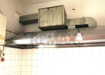 Dettagli - Commercial Premises San Quirico
 
203/205, Campi Bisenzio - photo 8