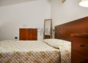 Camera / camera da letto - Three-room apartment Lastra a Signa - photo 33