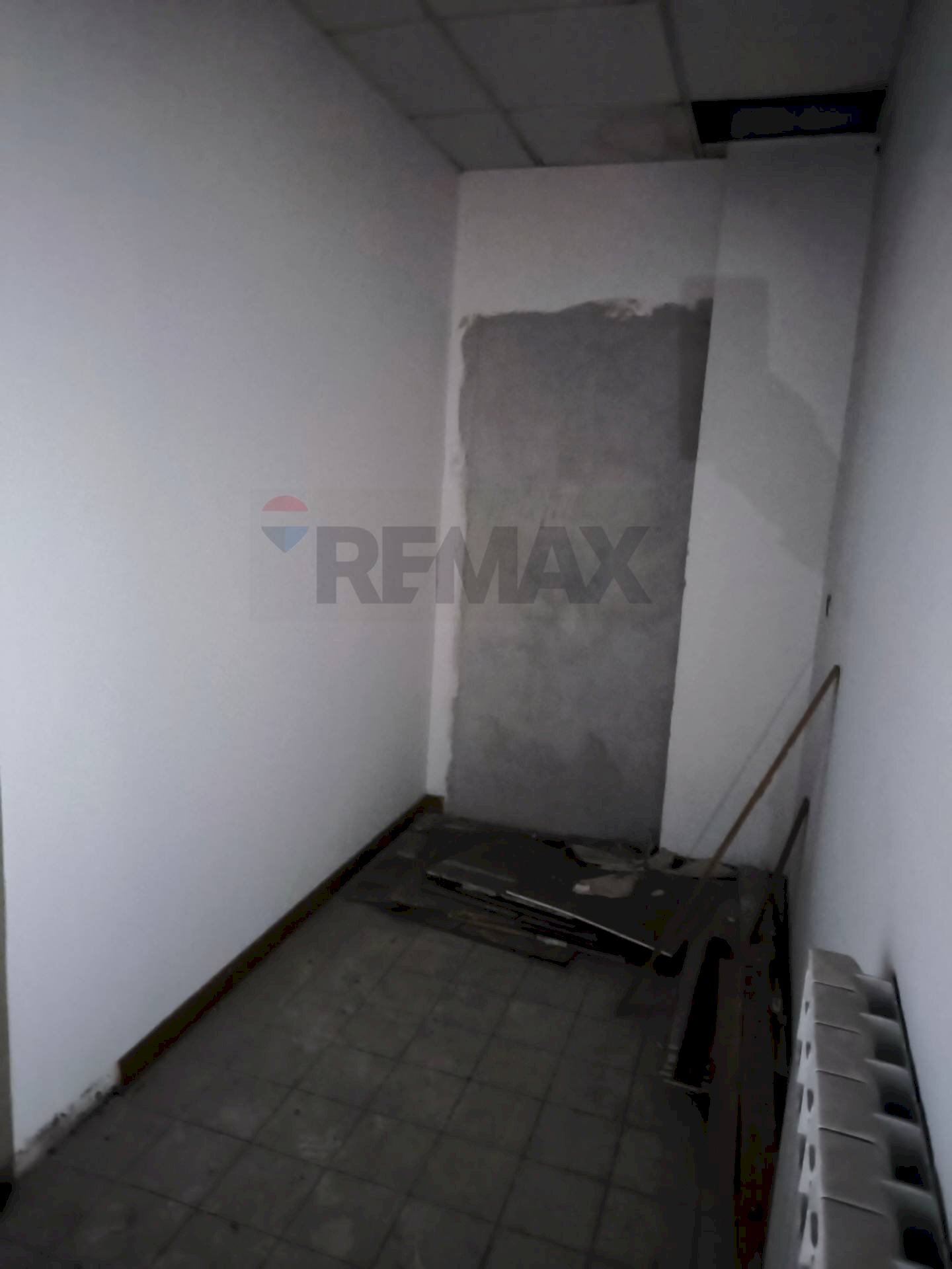 Stanza vuota - Locale Commerciale Perugia - foto 2