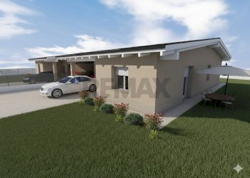 Facciata frontale - Villa via a. sordi, Pegognaga - photo 1