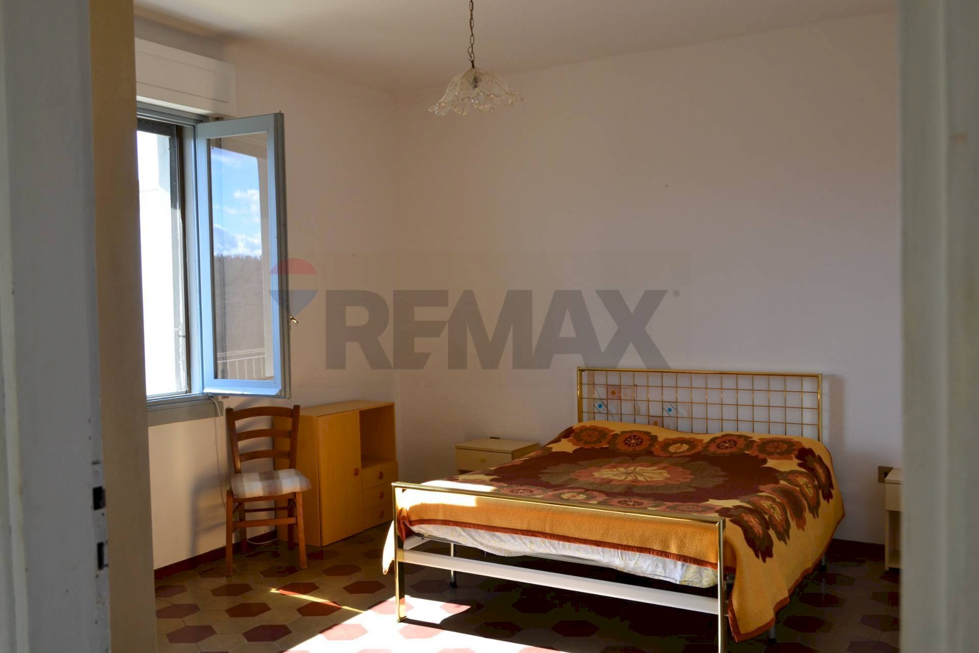 Camera / camera da letto - Trilocale via Santa Barbara
 
71, Massa Marittima - foto 1