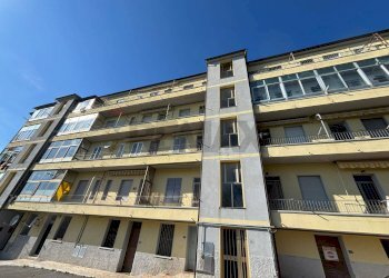 Edificio all\'aperto - Trilocale via Santa Barbara
 
71, Massa Marittima - foto 16