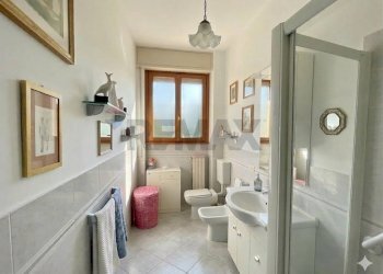 Bagno - Quadrilocale Via Ardengo Soffici
 
9, Firenze - foto 15