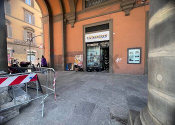 Edificio all\'aperto - Attività Commerciale piazza liberta
 
1r, Firenze - foto 2
