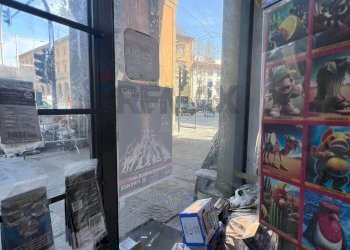 Edificio all\'aperto - Attività Commerciale piazza liberta
 
1r, Firenze - foto 5