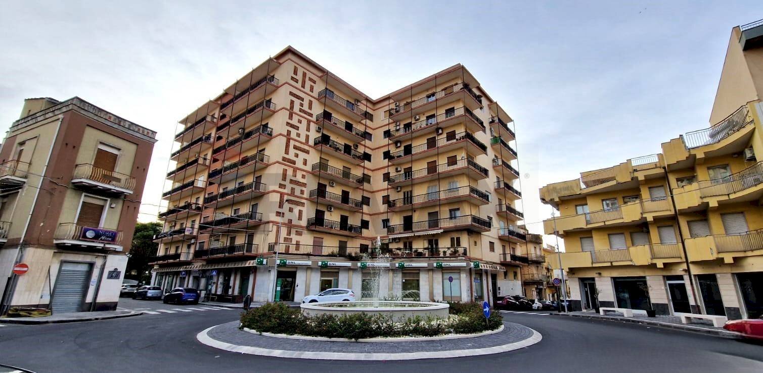 Edificio all\'aperto - Appartamento Via Garibaldi
149, Lentini - foto 3