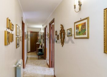 Hall / corridoio - Appartamento Via Garibaldi
 
149, Lentini - foto 18