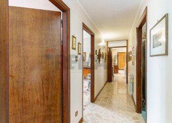 Hall / corridoio - Appartamento Via Garibaldi
 
149, Lentini - foto 19